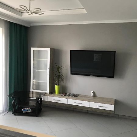 Апартаменты У Софиевского Парка, Тищика 6-Б 우만 외부 사진